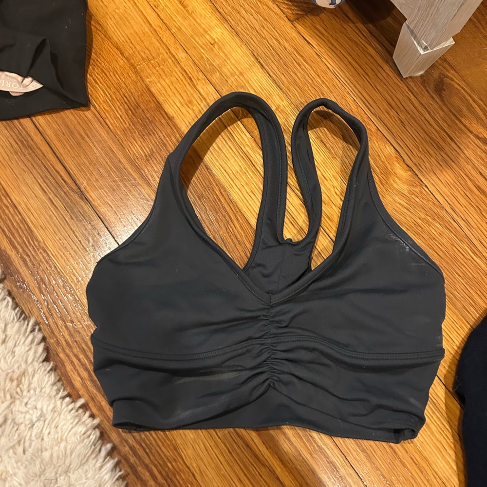 Alo ruched bra so flattering